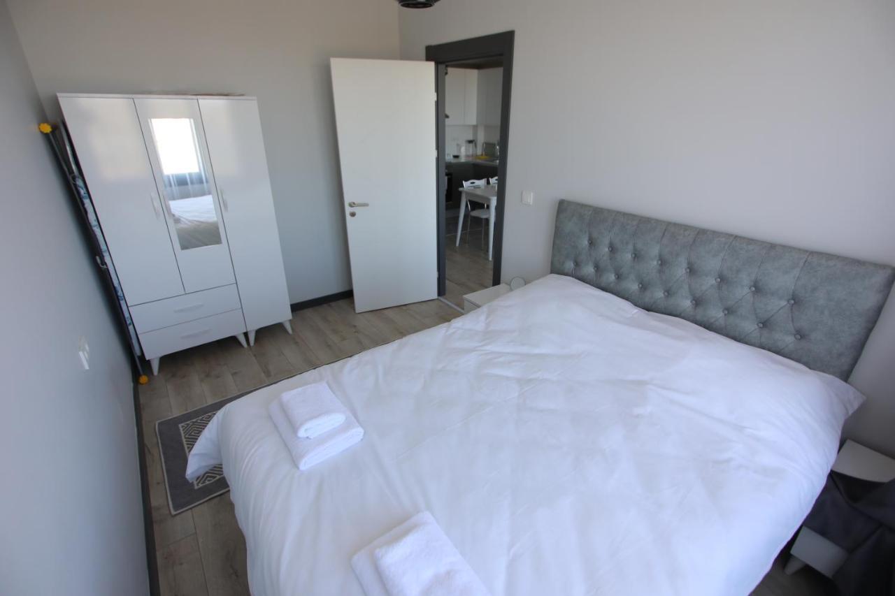 Sky Park Suites Arnavutkoy Exterior foto